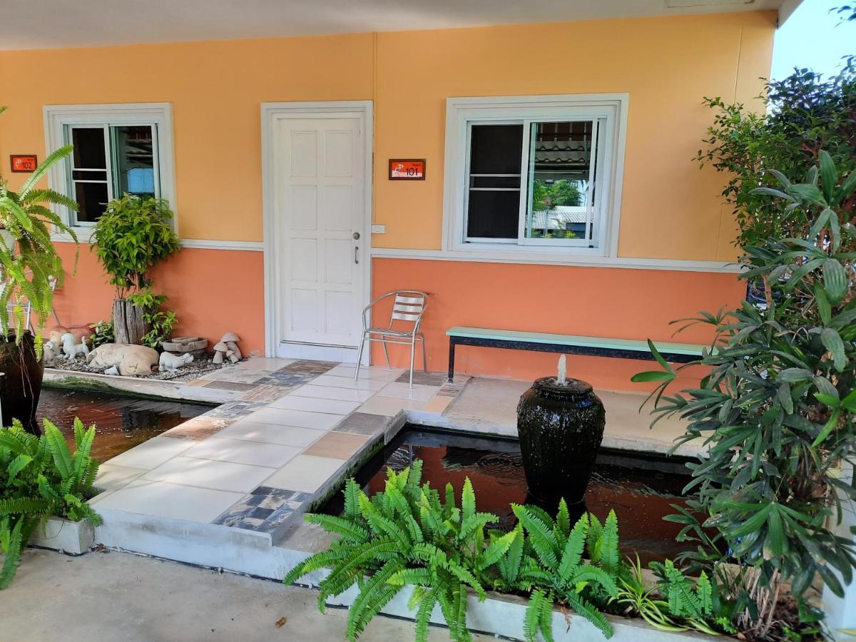 Fancy Carp Resort Cha-Am Luaran gambar