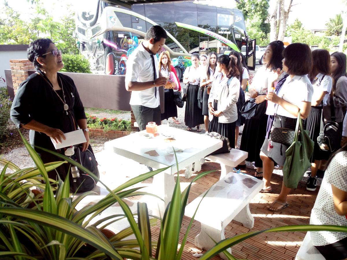 Fancy Carp Resort Cha-Am Luaran gambar