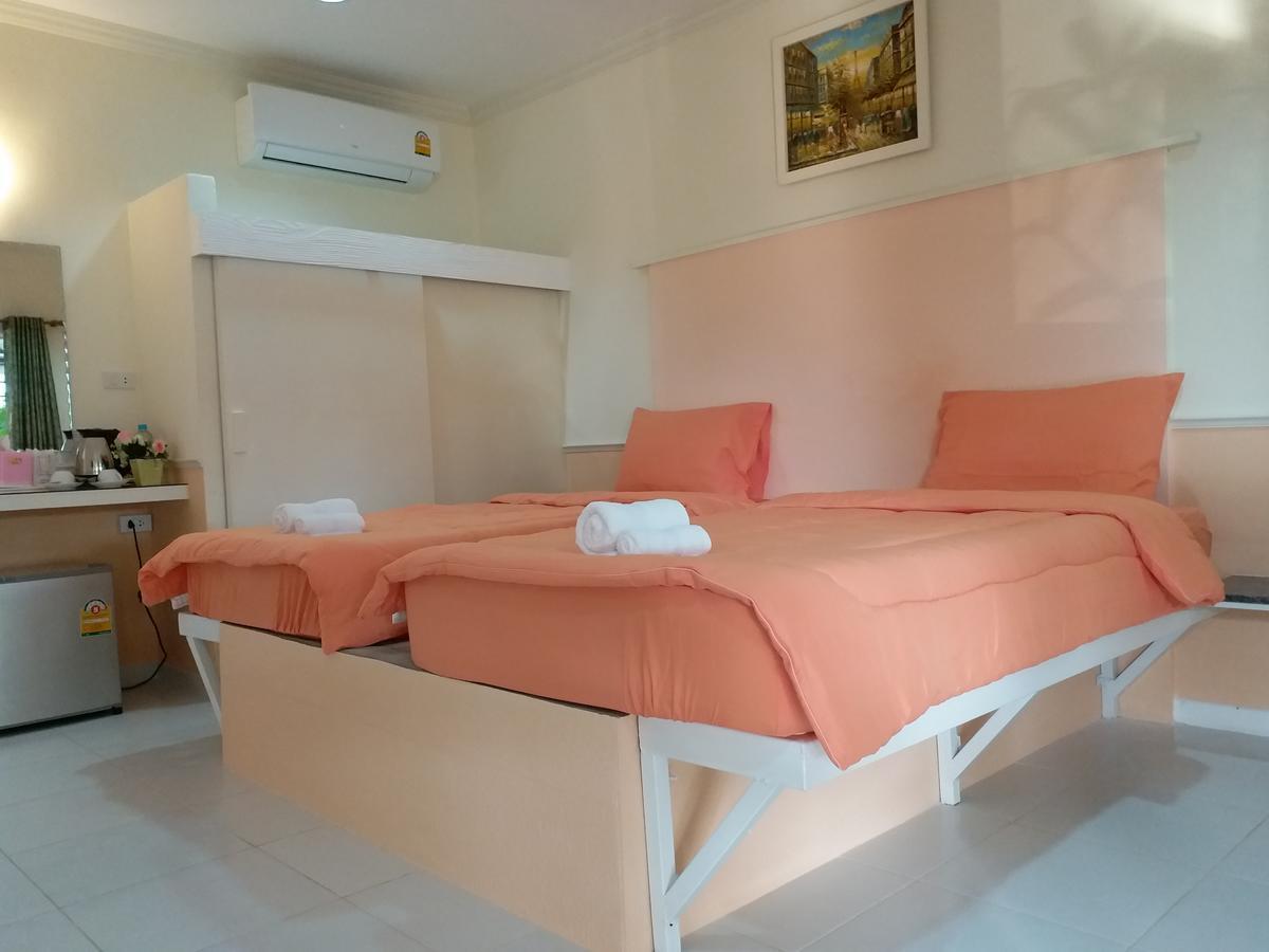 Fancy Carp Resort Cha-Am Luaran gambar