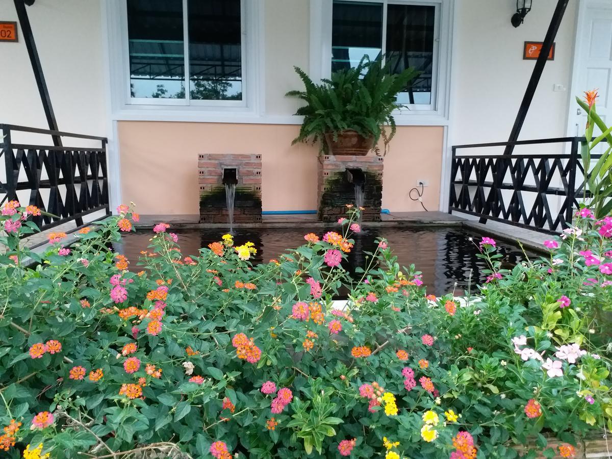 Fancy Carp Resort Cha-Am Luaran gambar